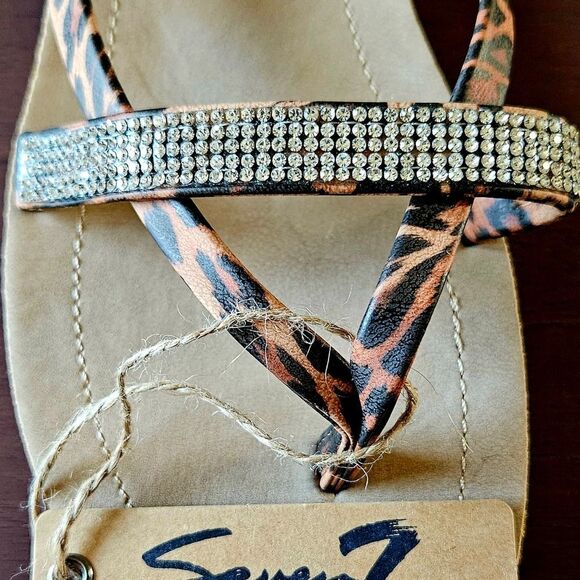 SEVEN7 Women's New In Bag Cheetah Rhinestone Faux Leather Thong/Sandal - Picture 9 of 16